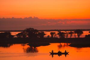 Tonle Sap History Travel Guide: Khmer Heritage, Eco-Tours & Costs